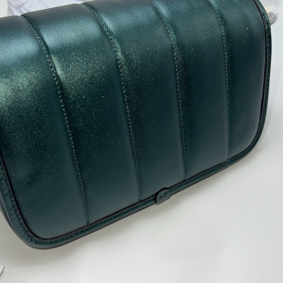 💚🪅NWT COACH DINKY 18 QUILTED BAG IN METALLIC DARK GREEN - Picture 12 of 15
